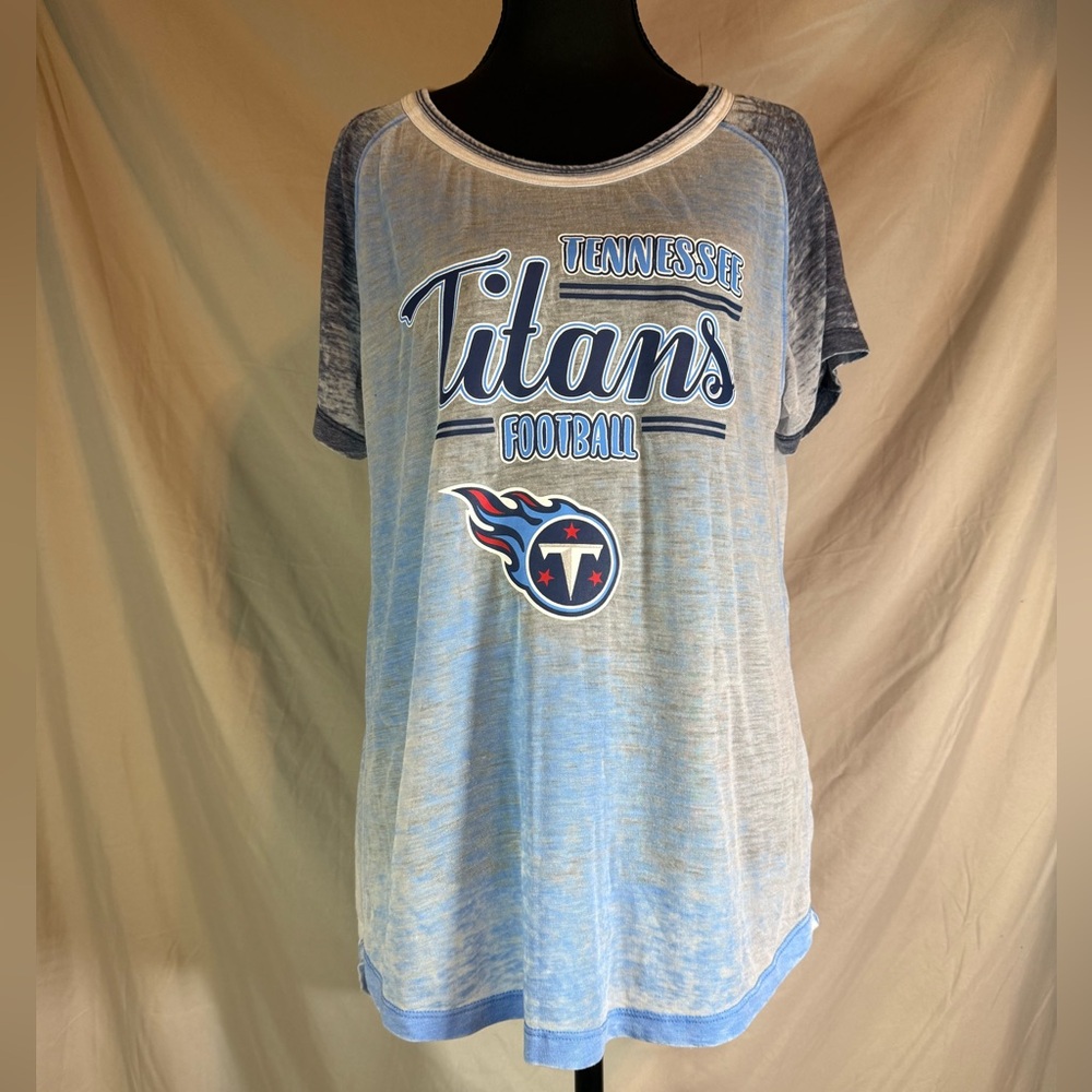 NFL Tennessee Titans Washed Graphic T-Shirt 🏈